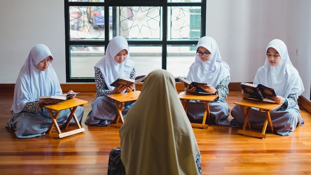 SMA Pondok sebagai Tempat Pembentukan Karakter Islami